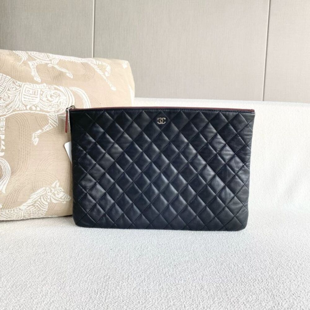 Chanel Women Pre-Loved Bag Very Good Condition